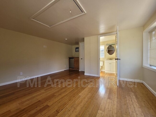 Building Photo - 2016 Vallejo Way