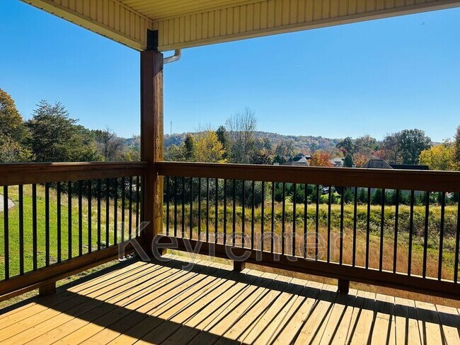 Building Photo - 11022 Big Sky Ln.