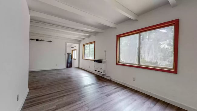 Building Photo - Gated, Pet-Friendly Cabin With 1.3 Acres Of Wooded Views
