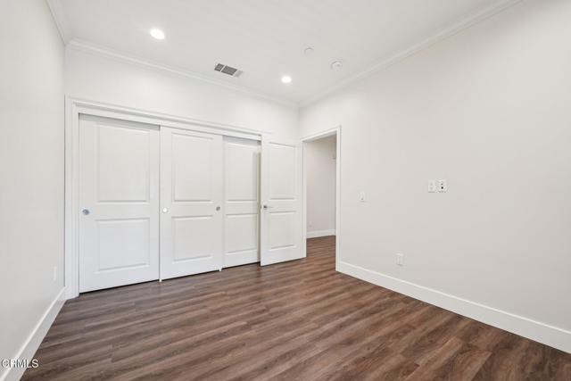Building Photo - 1406 S Alta Vista Ave