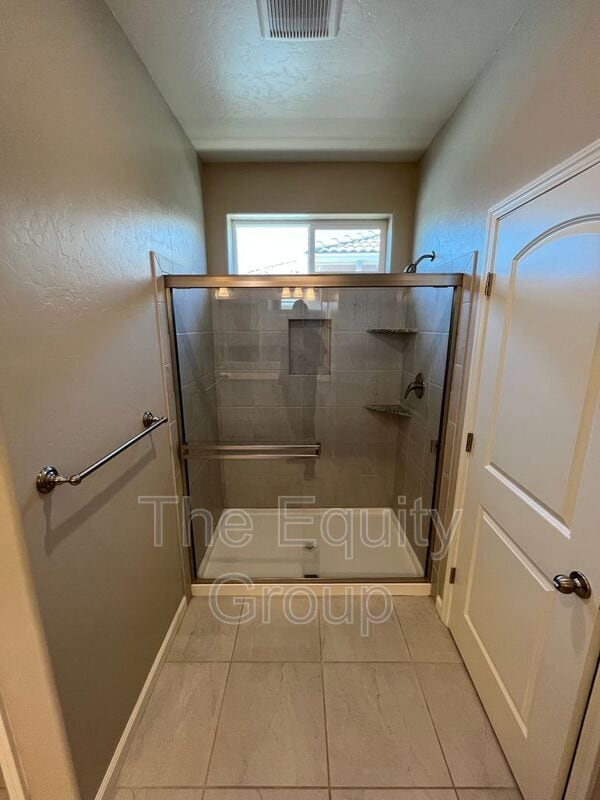 Building Photo - 4526 W Flagstaff Ave