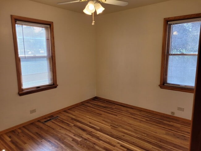 Building Photo - Whitefish 4 bedroom Unfurnished Home