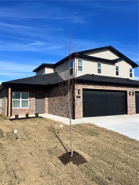 Primary Photo - 520 Cosmos St