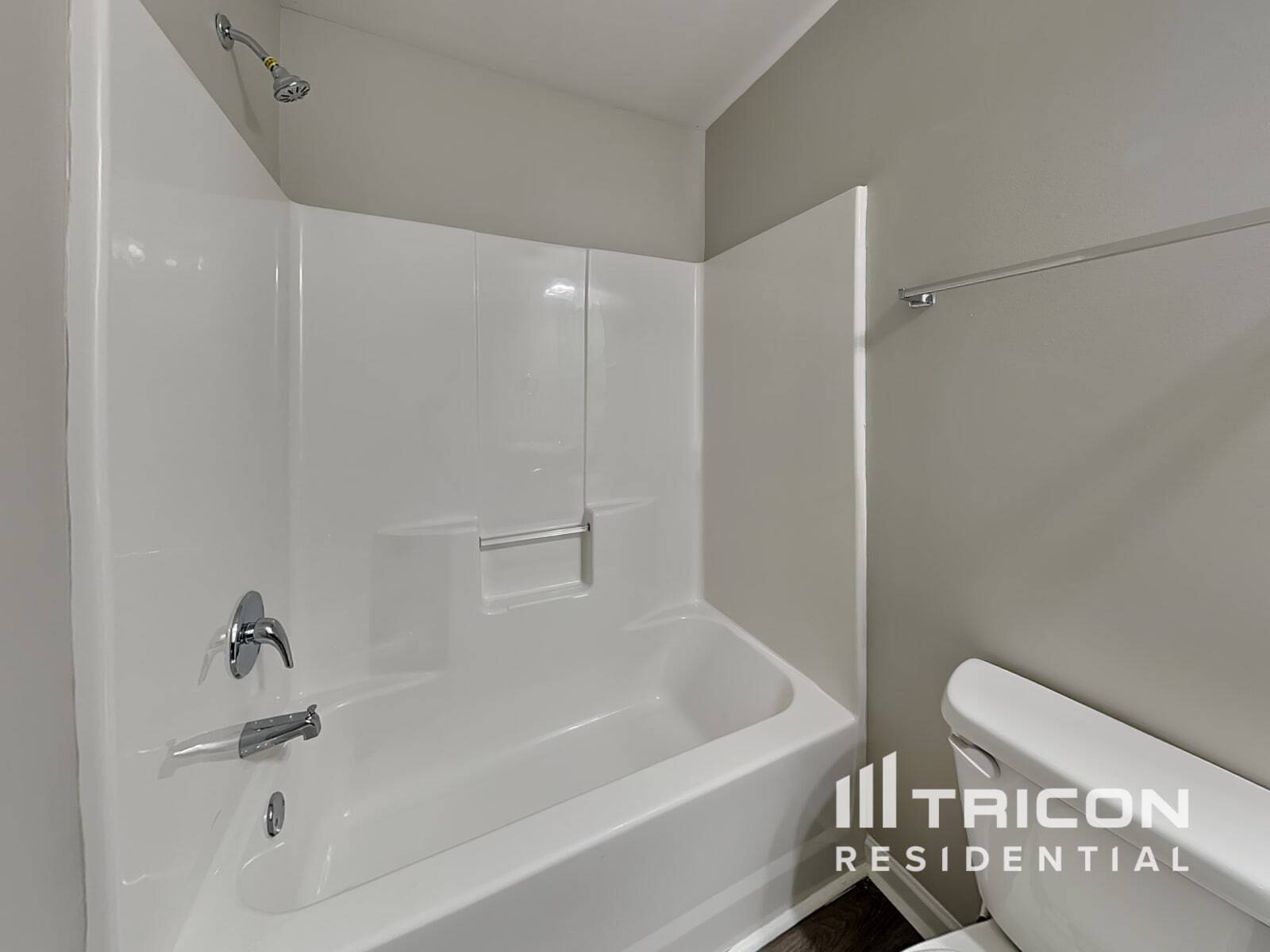 Building Photo - 10 Longleaf Cir