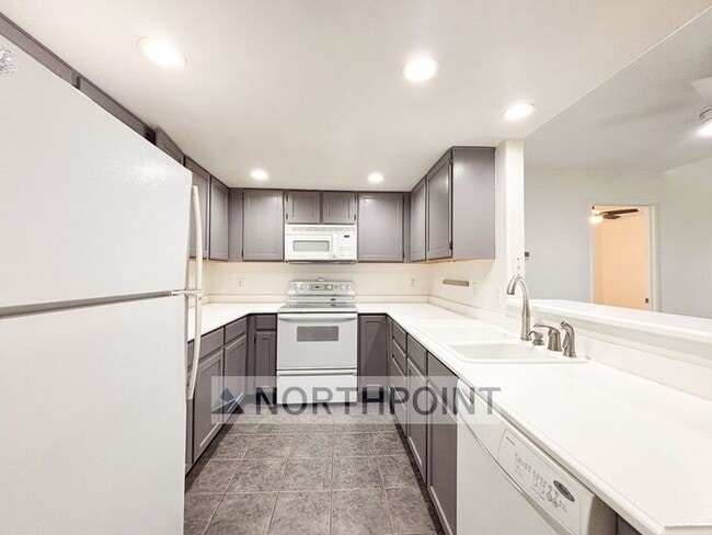 Building Photo - 3BR w/ Top-Floor Privacy near Jordan River Parkway Trail