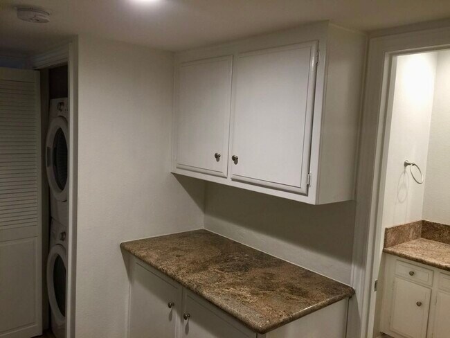 Building Photo - 24379 El Pilar