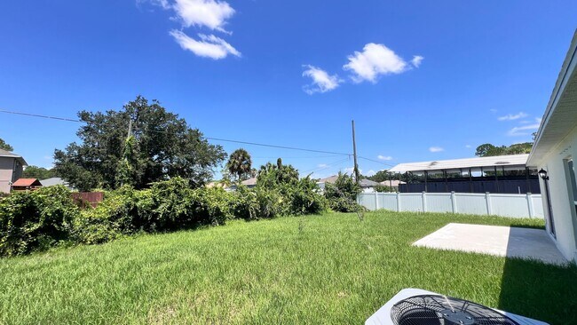 Building Photo - BEAUTIFUL 3BD/2BA Home in Palm Bay!!