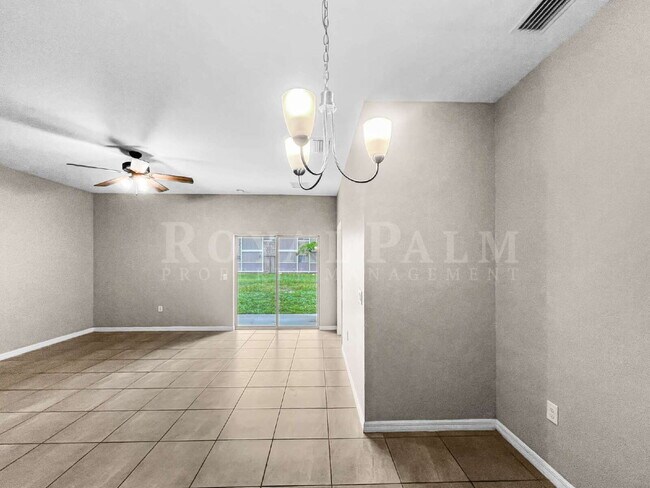 Building Photo - Spacious 3-Bedroom Home in the Heart of Cape Coral!