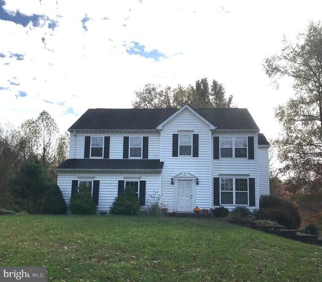 Building Photo - 4353 S Creek Ct