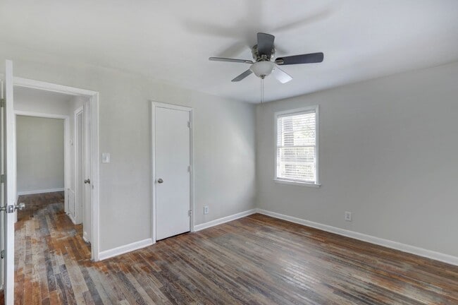 Building Photo - Renovated Three Bedroom House with large yard