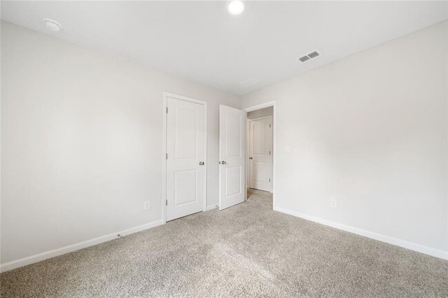 Building Photo - 1510 Lyon Wy Dr