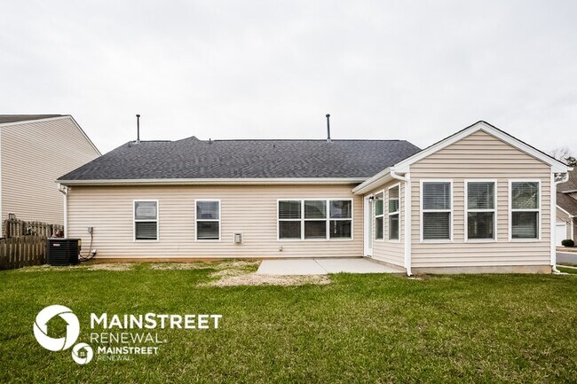 Building Photo - 7010 Dacian Ln