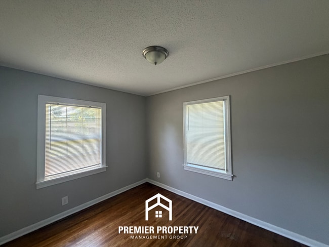 Building Photo - Charming 3BR Colonial Acres Cottage | All Hardwood Floors & Huge Fenced Yard