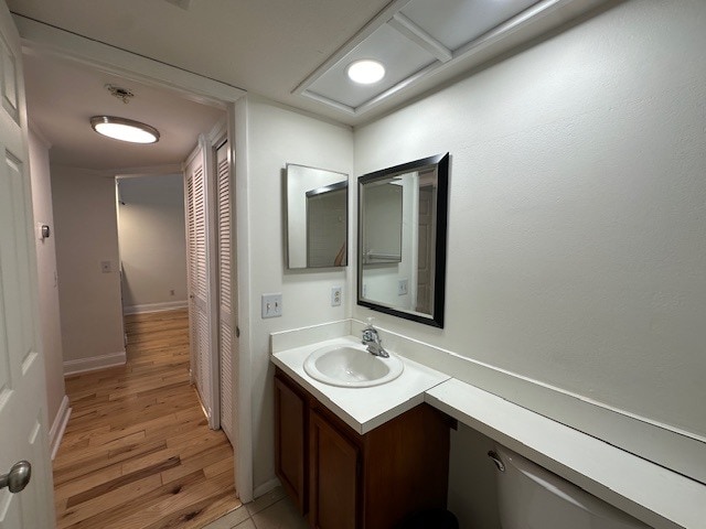 Building Photo - 222 Woodlake Wynde