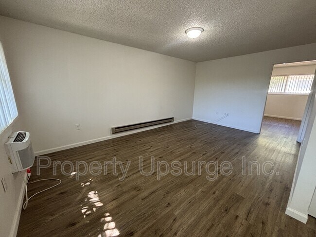 Building Photo - 705 Kimball Rd