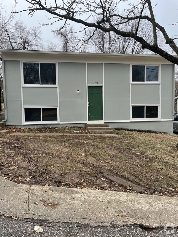 Building Photo - 3723 Webster Ave