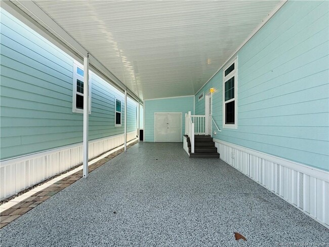 Building Photo - 35 NE Nautical Dr