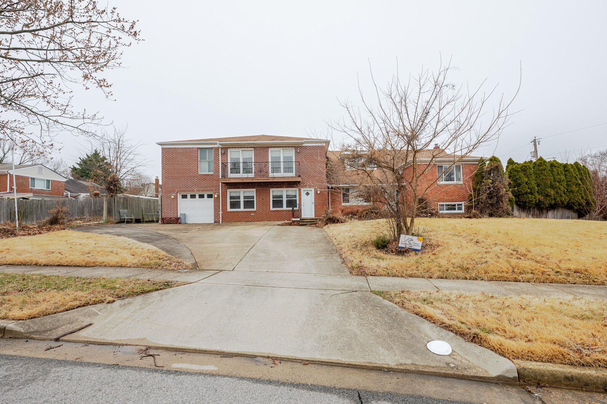 Building Photo - 5806 Flanders St