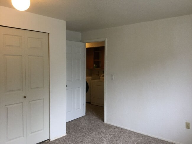 Building Photo - Spacious Mukilteo Rambler in Harbor Pointe – 3BR, Deck & Private Backyard