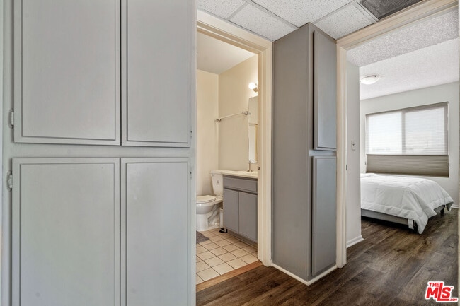 Building Photo - 3600 Bagley Ave