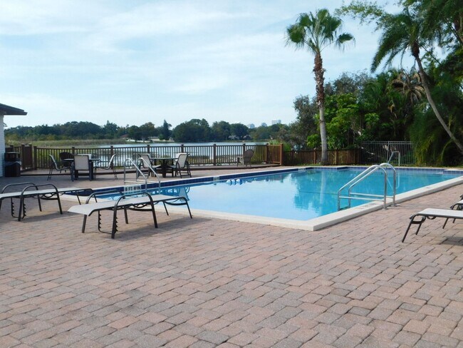 Building Photo - 2 Bed 2 Bath Audubon Place Condo