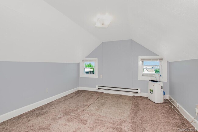 Building Photo - 44 Kress Ave