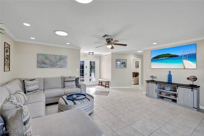 Building Photo - 2033 SE 27th Terrace