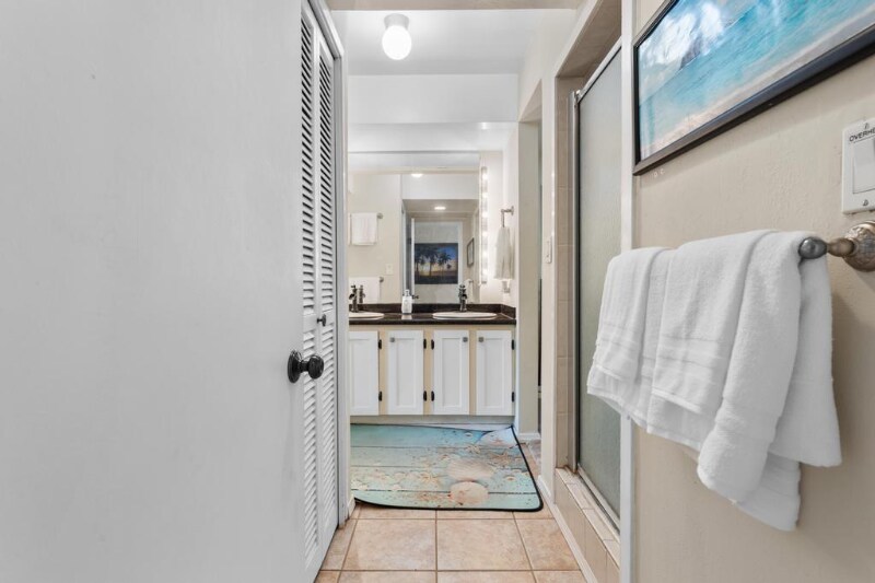 Building Photo - 75-6082-6082 Ali‘i Dr