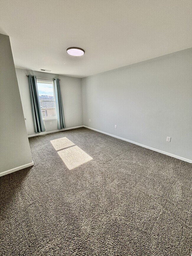 Building Photo - 104 Ida Marie Dr