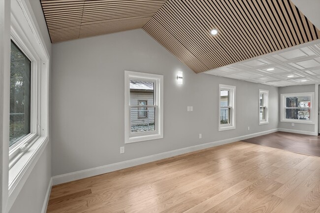 Building Photo - 1935 Maddy Ln