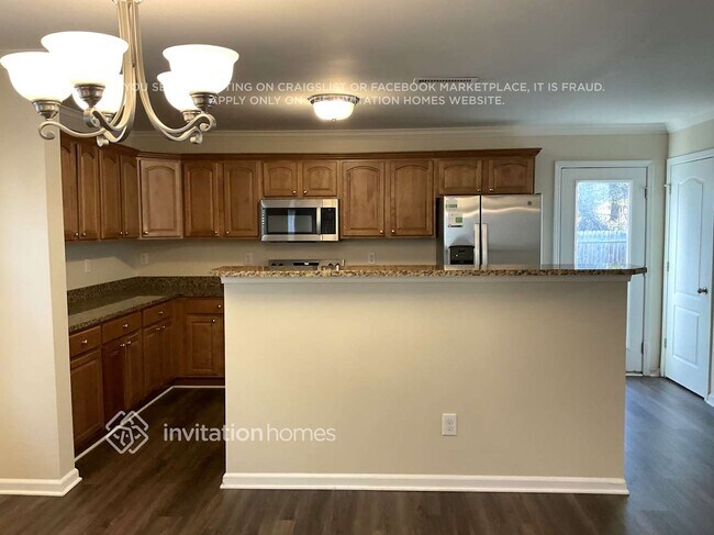 Building Photo - 2504 Blue Moss Dr