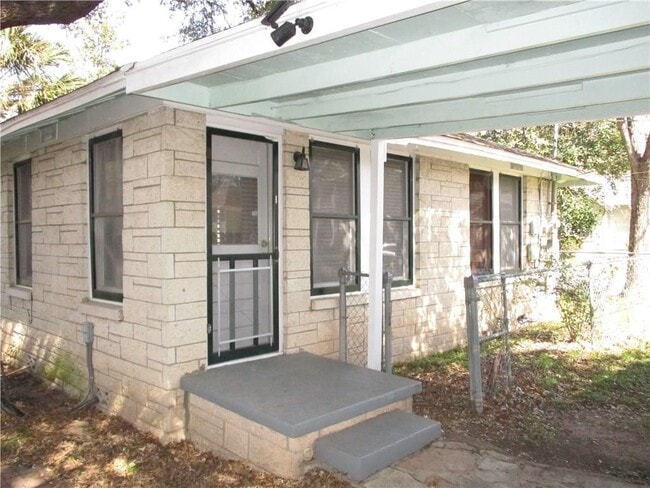 Building Photo - 4315 Avenue B