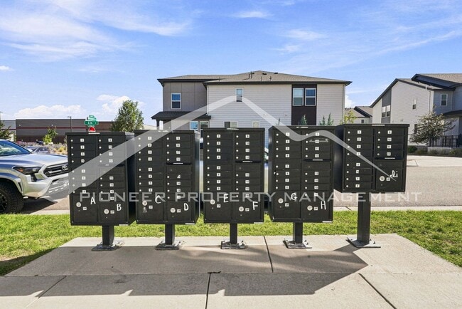 Building Photo - 16130 Warner Pl