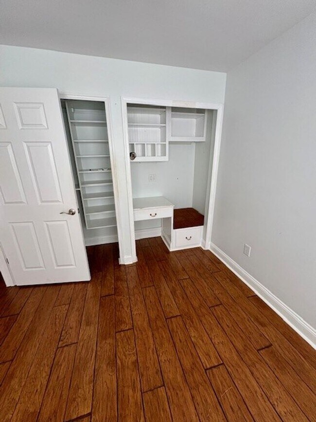 Building Photo - 1st Floor Annapolis 3 bed / 2 bath Condo