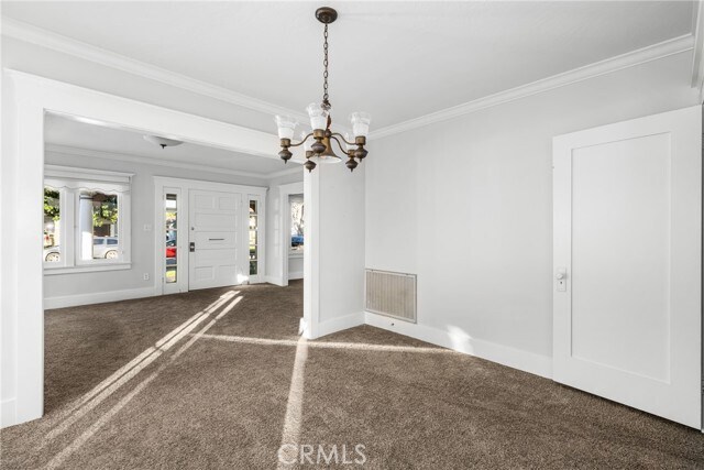 Building Photo - 243 N Grand St