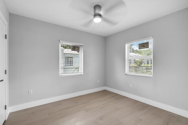 Building Photo - 351 NE 82nd St