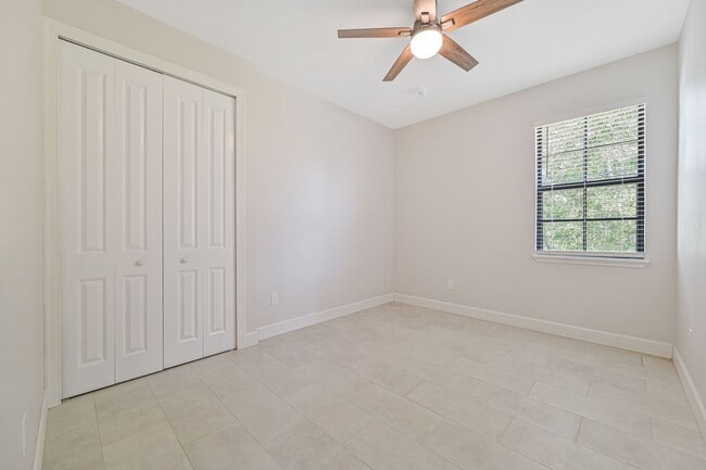 Building Photo - ** 3 Bed / 2 Bath ~ 2 Car Garage ~ New Con...