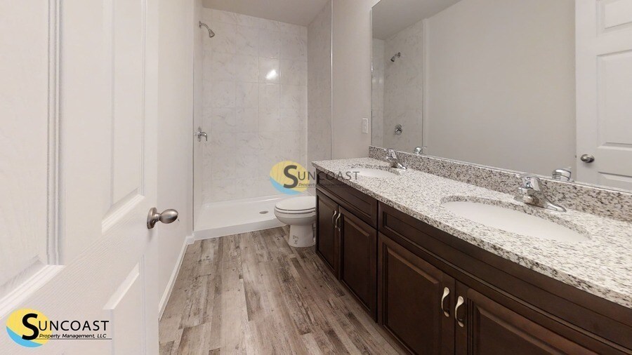 Building Photo - 11 Zorlou Ct