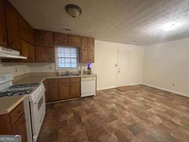 Building Photo - 10312 Canyon Trail