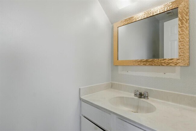 Building Photo - 17230 Imperial Valley Dr