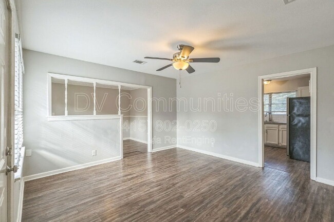 Building Photo - 6419 Belarbor St