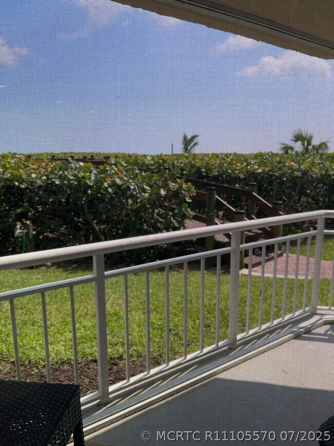 Building Photo - 3870 N Hwy A1A