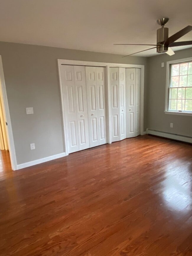 Building Photo - *****Johnston/Bishop Heights - Single Fami...