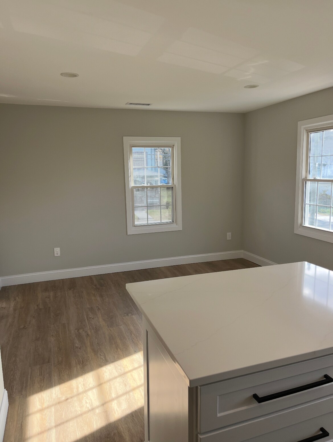 Building Photo - 32 South Main St