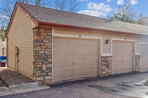 Building Photo - 8456 S Hoyt Way