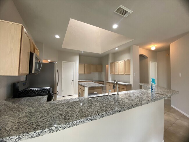 Building Photo - 15922 Williwaw Dr