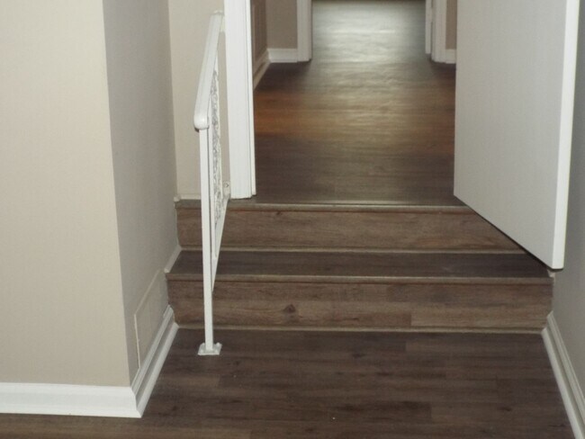 Building Photo - 3608 Gurley Dr