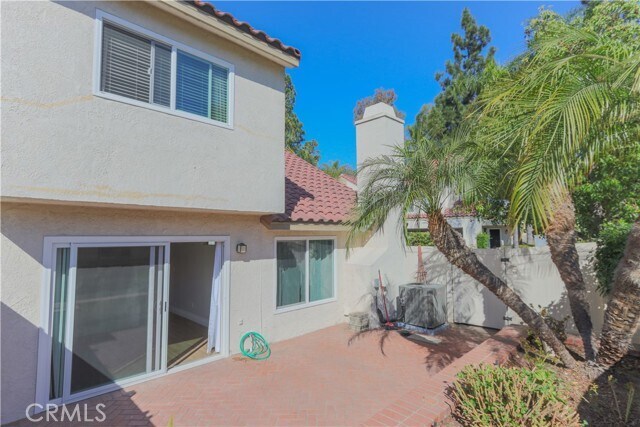 Building Photo - 21166 Vista Del Sol