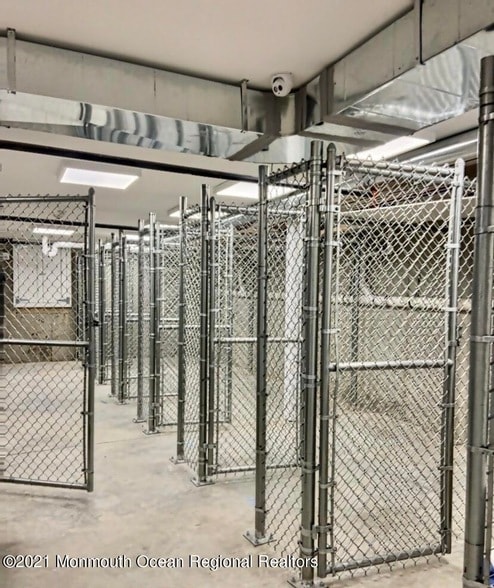 Building Photo - 57-61 Brighton Avenue Unit 303