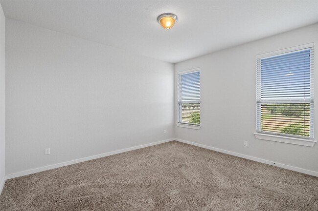 Building Photo - 16304 Travesia Way